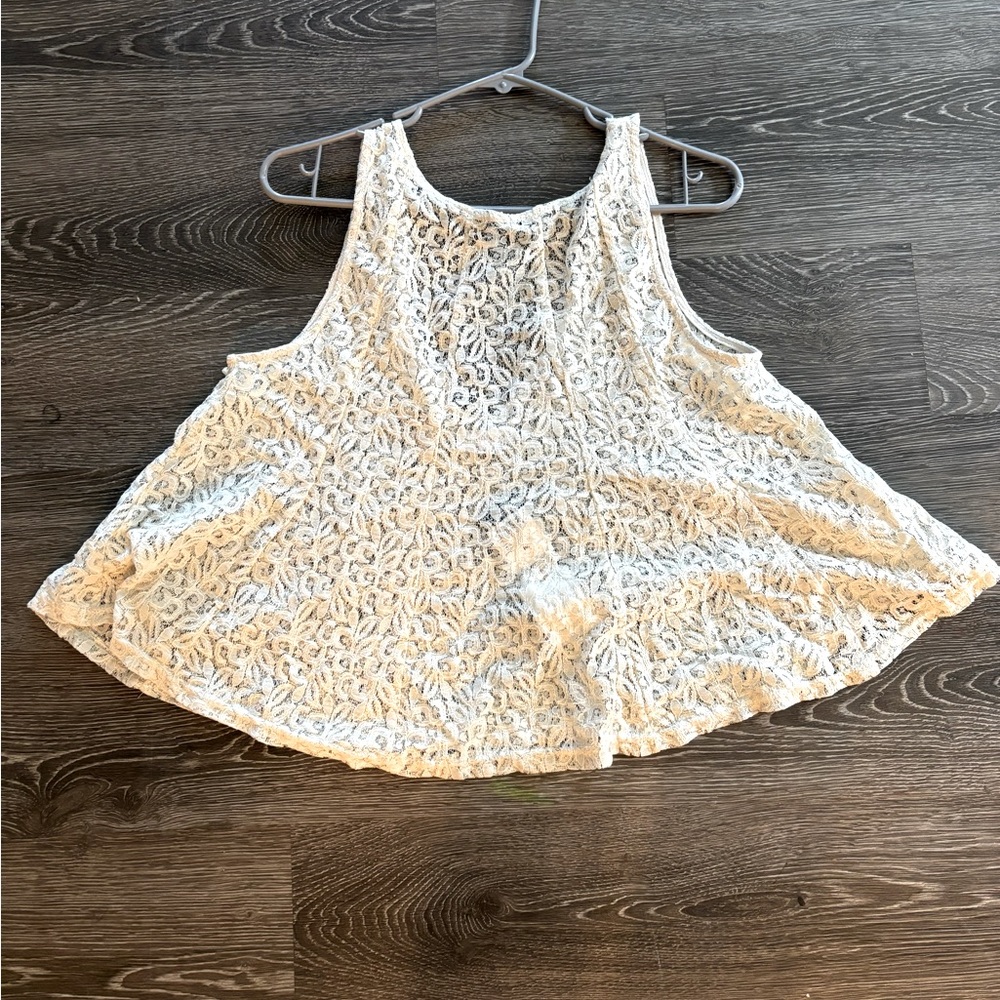 Coco Jameson White Lace Top Rue 21 NWT Medium